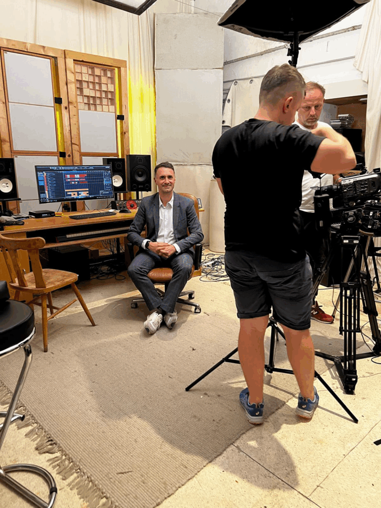 Daniel Pepl at the Fullmax studio, Vienna